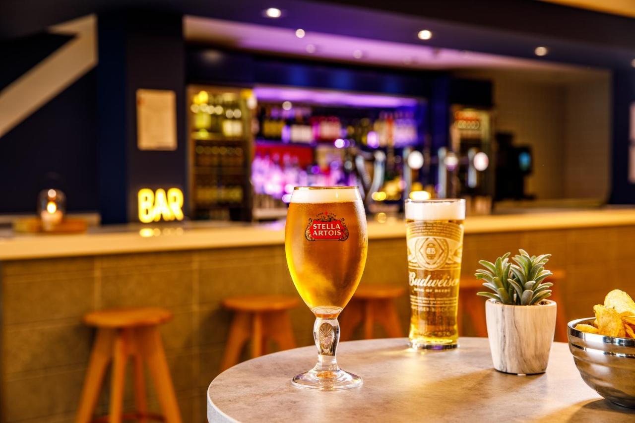 Ibis Budget London Heathrow Central Χάνσλοου Εξωτερικό φωτογραφία