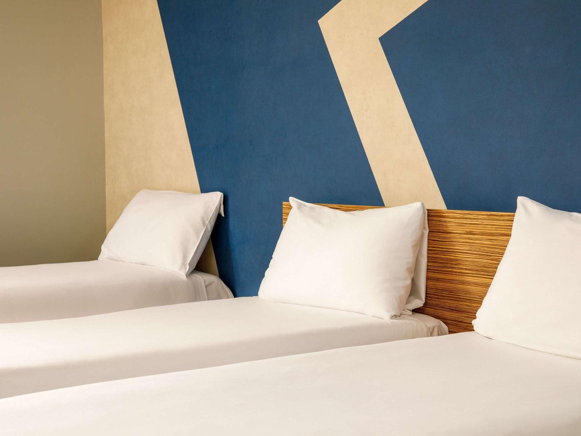 Ibis Budget London Heathrow Central Χάνσλοου Εξωτερικό φωτογραφία